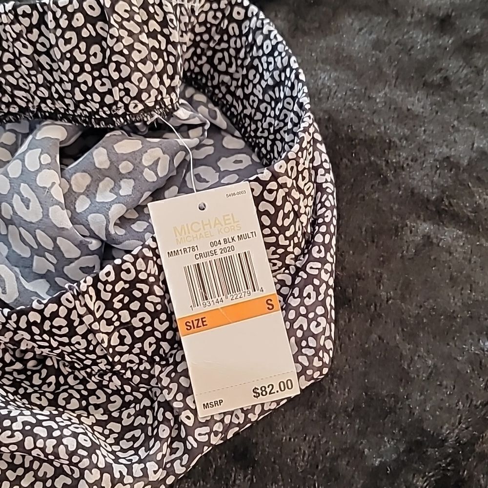 Micheal Kors Nwt Swimsuit Cover up Bottom. - Picture 7 of 8
